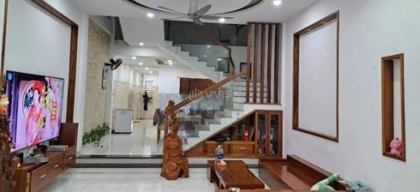 Cần cho thuê Nhà mặt phố 100m²
