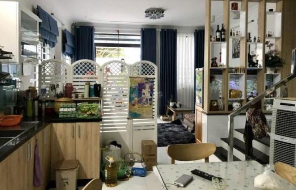 Cần bán Nhà mặt phố 235m²