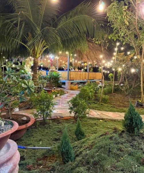 Nhà vuờn 1164m2 giá 4,5 tỷ Tân 👍 phước tây_ tân trụ_Long an cực sang trọng Chil chil