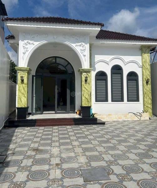 Cần bán Nhà mặt phố 259m²