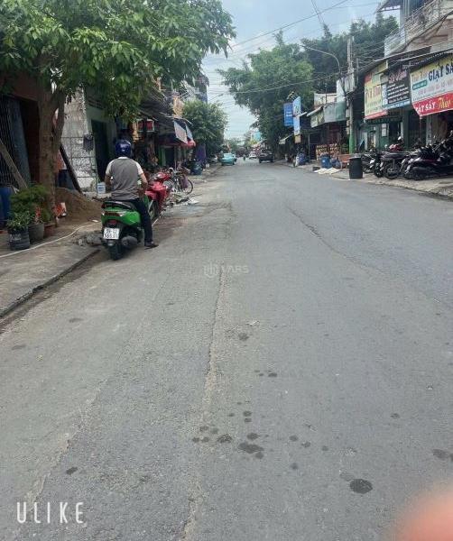 Chủ cần bán Nhà mặt phố 135m²