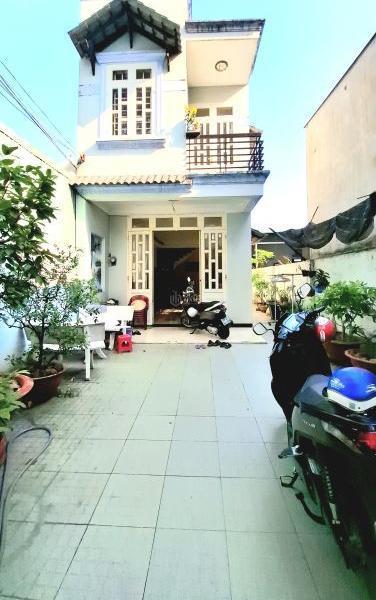 Cần bán Nhà mặt phố 139m²