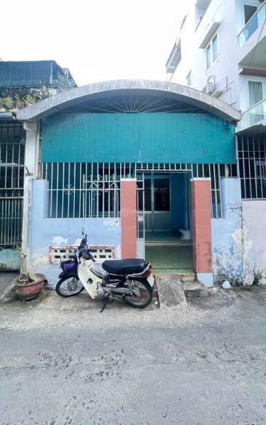 Chủ cần bán Nhà trong hẻm 113m²