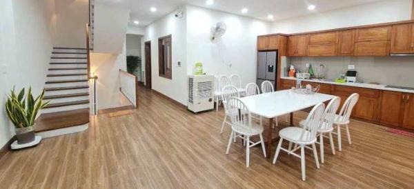 ⭐️🌸Bán 🏢 nhà đẹp mới xây 3 tầng mặt tiền Hoa Lư, Nha Trang DT130m2 ngang 7.5m