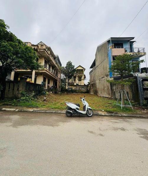 Bán Đất nền riêng lẻ 300m²