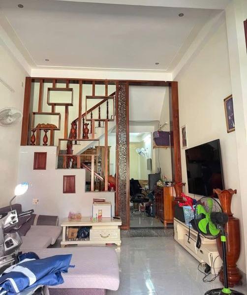 Cần bán Nhà mặt phố 52m²