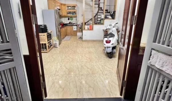 Cho thuê Nhà trong hẻm 35m²
