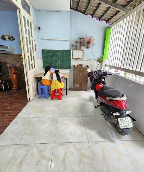Chủ cần bán Nhà trong hẻm 108m²