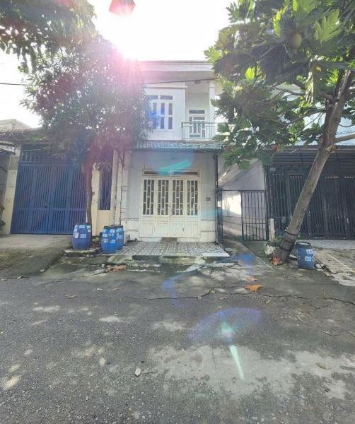 3Tỷ500__112,5m2__Nhà 1 trệt 1 lầu ☘ có 4 phòng trọ KDC Trường Sơn__gần chợ Phú Phong 200m