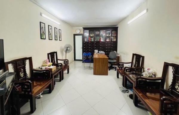 Bán nhà Huỳnh Thúc Kháng 70m2 nhà tầng 1 ngõ nông thông oto qua 6 🏬 tỷ