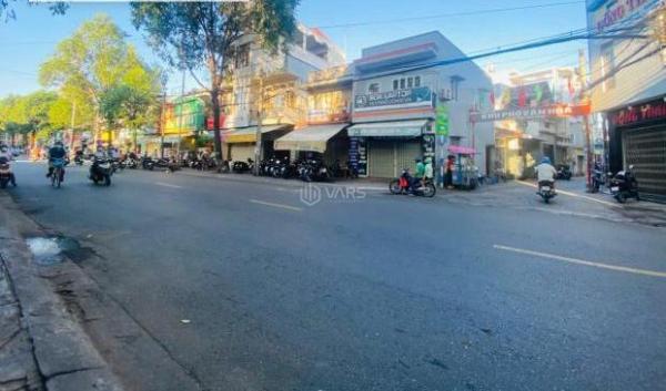 BÁN 💥 NHÀ VỊ TRÍ ĐẸP GẦN NGÃ 3 THÀNH PHƯỜNG TRẤN BIÊN