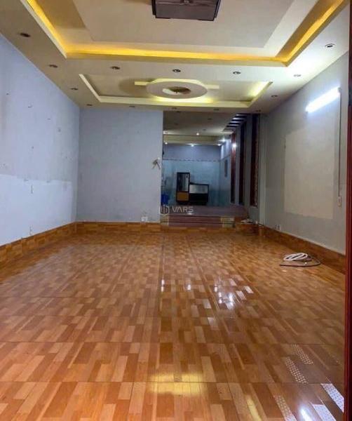 Chủ cần bán Nhà mặt phố 80m²