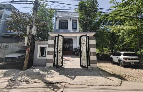 Bán Nhà trong hẻm 150m²
