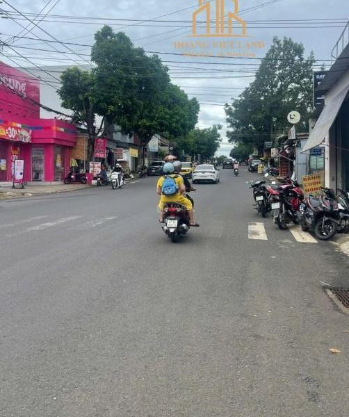 Cần bán Nhà mặt phố 157m²