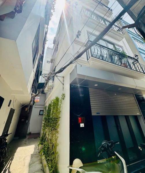 Cần bán Nhà trong hẻm 36m²
