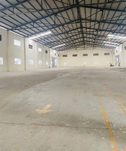 Chủ cho thuê Nhà xưởng, nhà kho 2400m²
