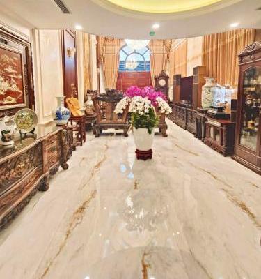 SIÊU PHẨM MẶT PHỐ BẠCH MAI - VỊ TRÍ ĐẮC ĐỊA 🏦 - 9 TẦNG T. MÁY NHẬP KHẨU - ĐIỀU HOÀ ÂM TRẦN