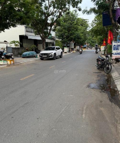 Chủ cần bán Nhà mặt phố 60m²