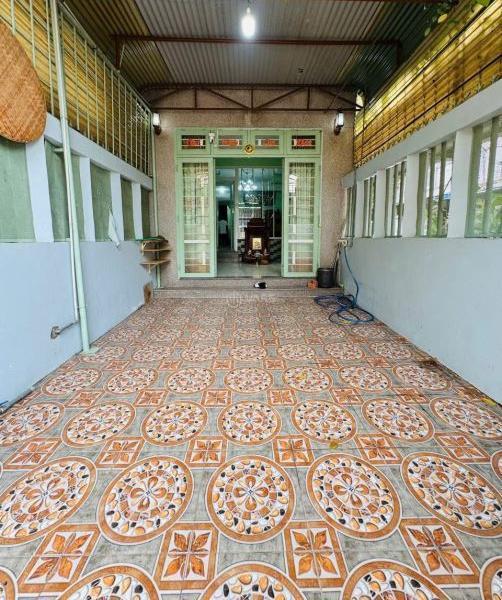 Bán nhà 👍 lầu góc 2 mặt tiền, KDC chợ Phú Thọ, đường nhựa 7m, chỉ 4,2 tỷ