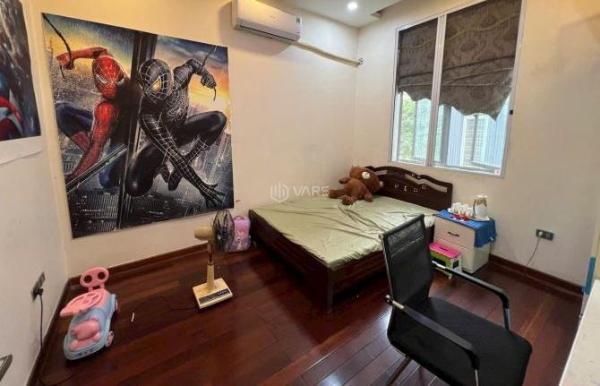Bán căn 200m x 3 tầng khu Sao 💥 Đỏ Dương Kinh. Giá 13.8 tỷ