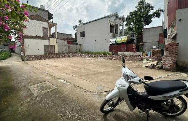 🌈Cần Bán lô thổ cư làn 2ql38 Lạc Vệ , đối 🏡 diện siêu thị DABACO 79m2 Mt 5,5m giá 1,85tỷ