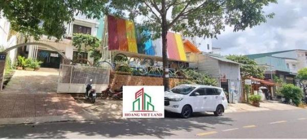 Chủ cần bán Nhà mặt phố 311m²