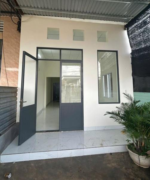 Cần bán Nhà mặt phố 132m²