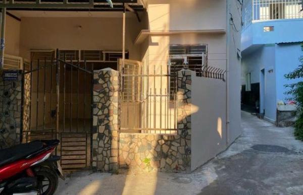 Bán Nhà trong hẻm 63m²