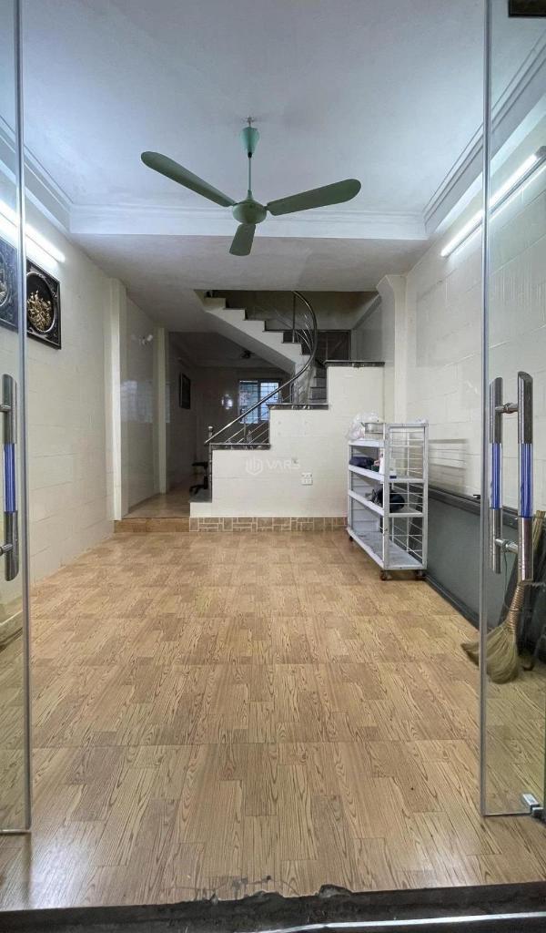 Cần cho thuê Nhà trong hẻm 40m²