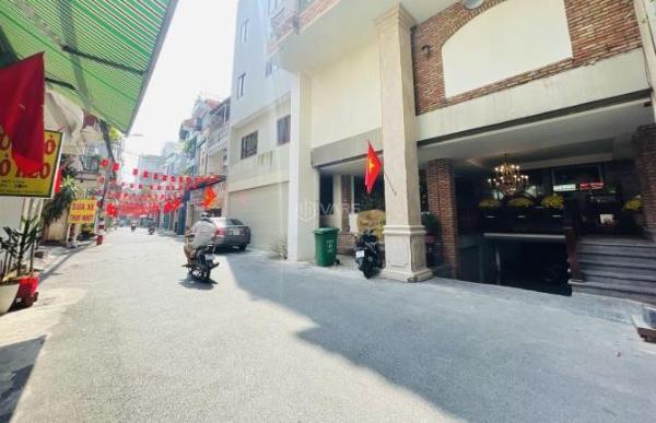 GIẢM 1.5 TỶ, Bán Nhà Nguyễn 🏘️ Thái Bình P12 Tân Bình 70m2 4 Tầng giá còn 11.2 Tỷ