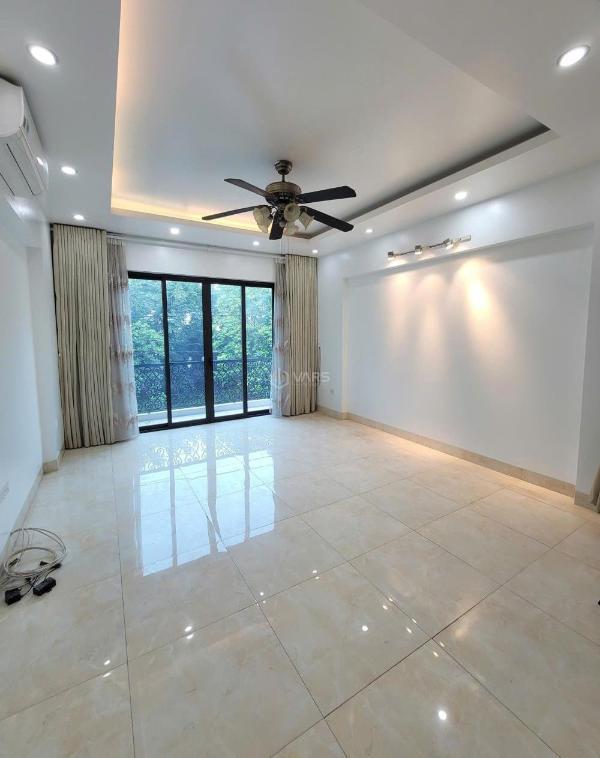 Chủ cần bán Nhà mặt phố 60m²