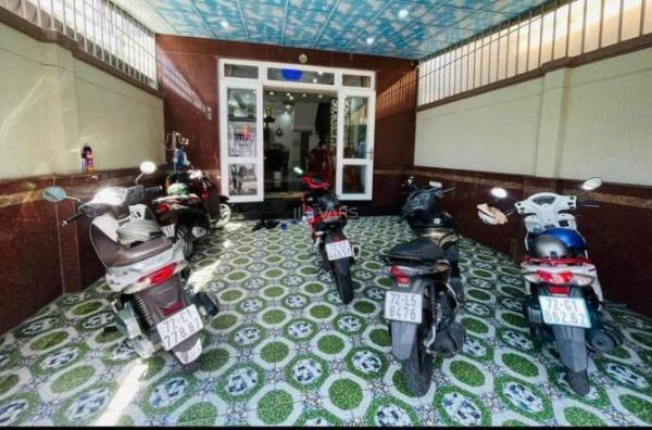 Cần bán Nhà trong hẻm 86m²