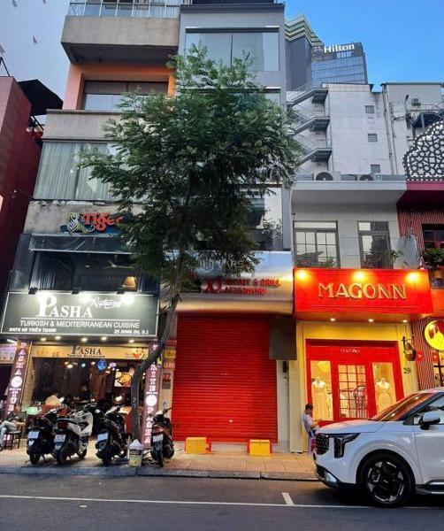 Cho thuê mặt tiền Đông Du, Bến Nghé Quận 1 Dt 4x22 trệt 4 lầu giá thuê chỉ 180 🏘️ triệu