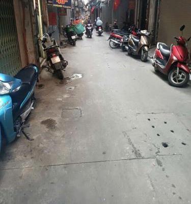 Bán Nhà mặt phố 33m²