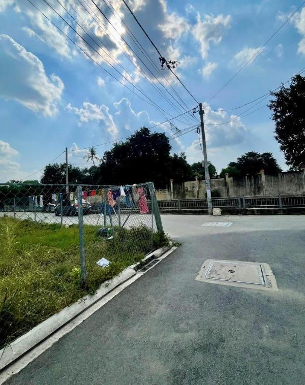 Chủ cần bán Đất nền riêng lẻ 200m²