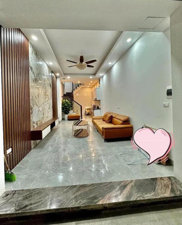 🌟 chào bán siêu phẩm nhà đẹp ngay 🏚️ ga tàu điện hồ tùng mậu 5 tầng ở ngay