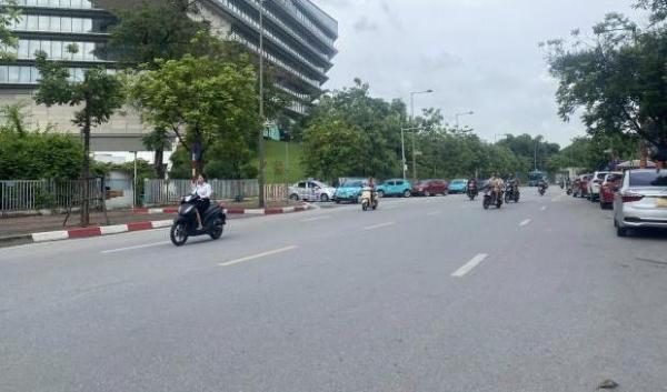Bán Nhà mặt phố 74m²