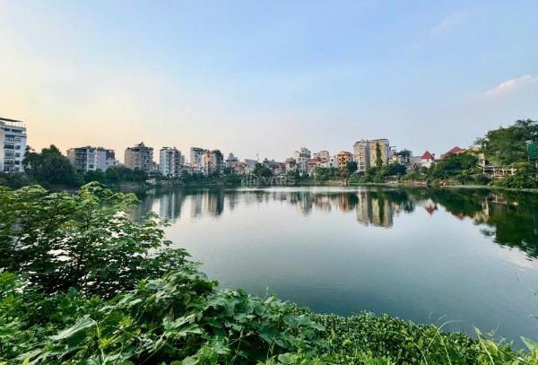Chính chủ cần bán nhà đẹp 🆘 - thang máy - ô tô, ngõ thông tứ liên, tây hồ.