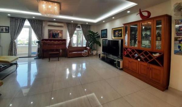 Bán nhà 6 tầng khu phố Hàn Nha Trang( đang có ☘ hợp đồng thuê)