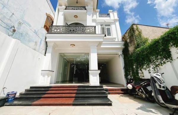 Bán Nhà mặt phố 256m²