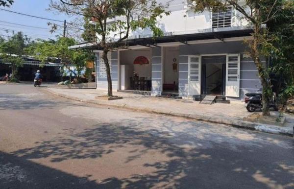 Cần cho thuê Nhà mặt phố 99m²