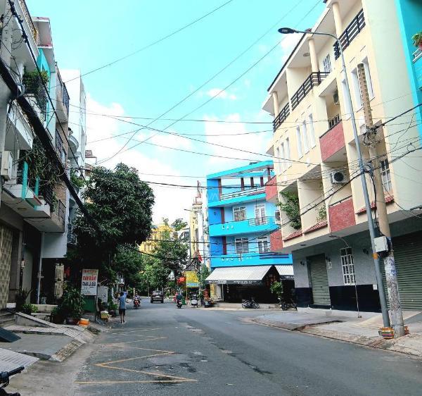 Bán nhà mặt tiền khu bình phú 2 🏬 - quận 6 - 44m² - 4 tầng - có lề đường để xe
