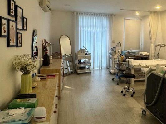 CHÍNH CHỦ 🆘 Sang nhượng SPA tâm huyết ngay mặt tiền Nguyễn Thị Thập, Quận 7 - Giá tốt, vào