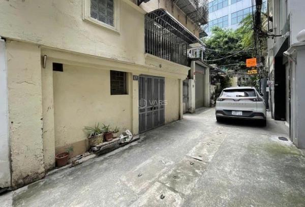 Nhà ra tiền - 2 mặt ngõ ô tô - 🏡 hot ba đình - không có căn thứ hai