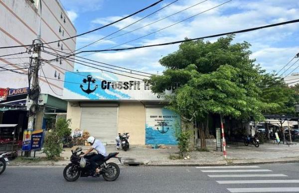 Bán Nhà mặt phố 273m²