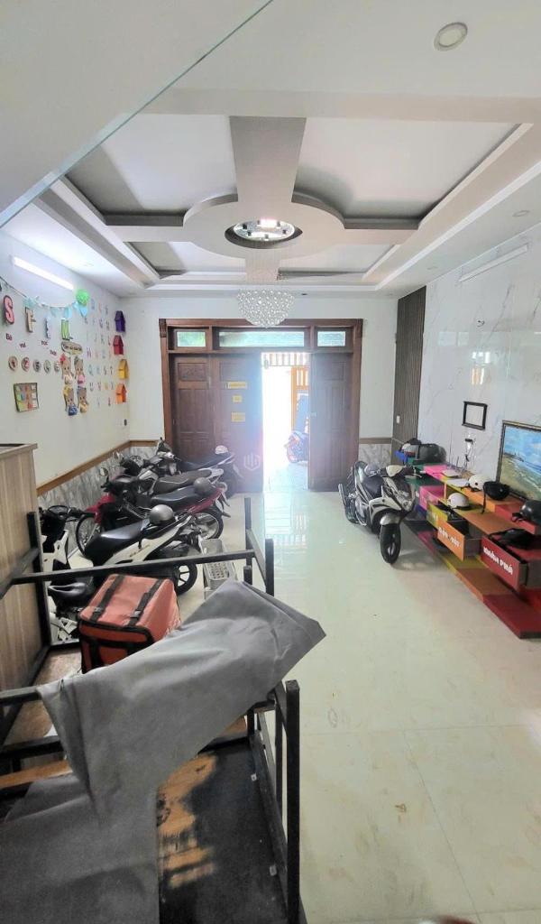 Chủ cần bán Nhà trong hẻm 85m²
