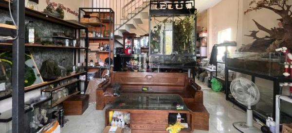 Cần bán Nhà trong hẻm 77m²