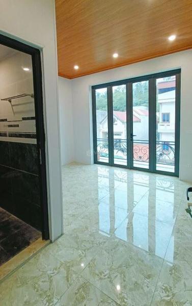 <mark style="background-color: transparent; font-weight: 400; ">Bán nhanh căn nhà 3 tầng 🏣 phường Vũ Ninh làn 2 Đấu Mã</mark>
