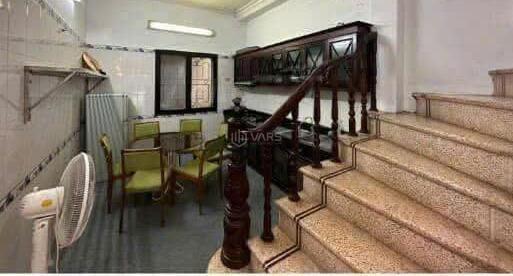 Cho thuê nhà riêng, ngõ 155 đường Cầu Giấy 45m x 5T giá 15 👍 triệu, ngõ ô tô thông