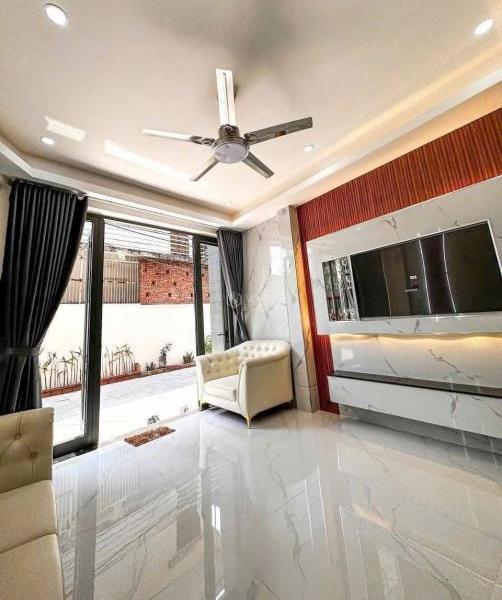 Nhà 🏬 đẹp 3 tầng kiệt ô tô Hùng Vương full nội thất xịn